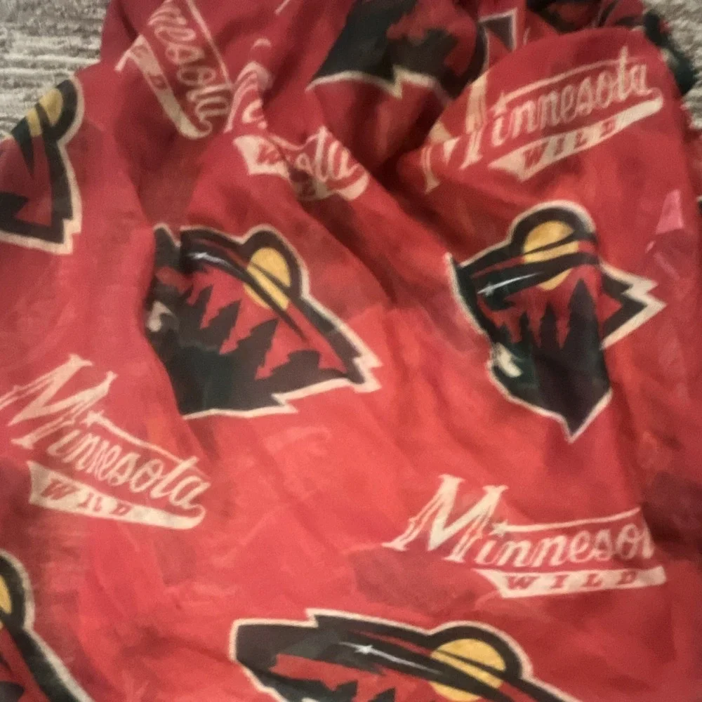 Minnesota Wild NHL Logo infinity Scarf 🧣